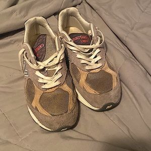 New balance 990v3 teddy santis